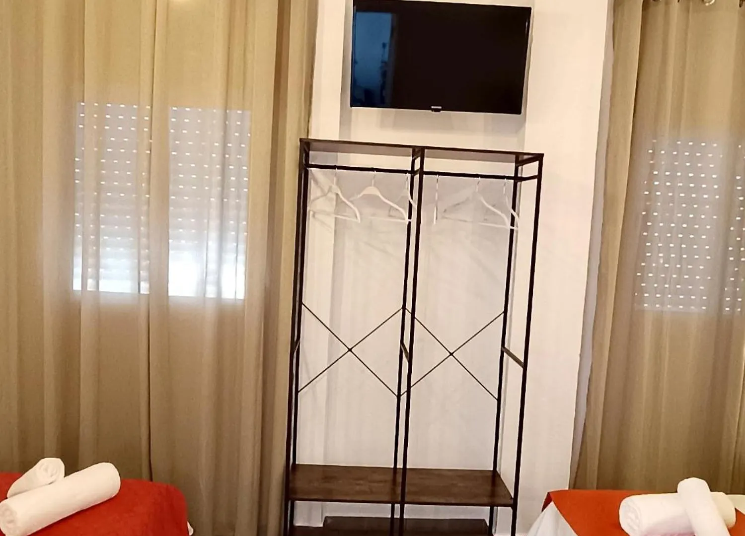 Hostal Casa Blanca Seville Spain